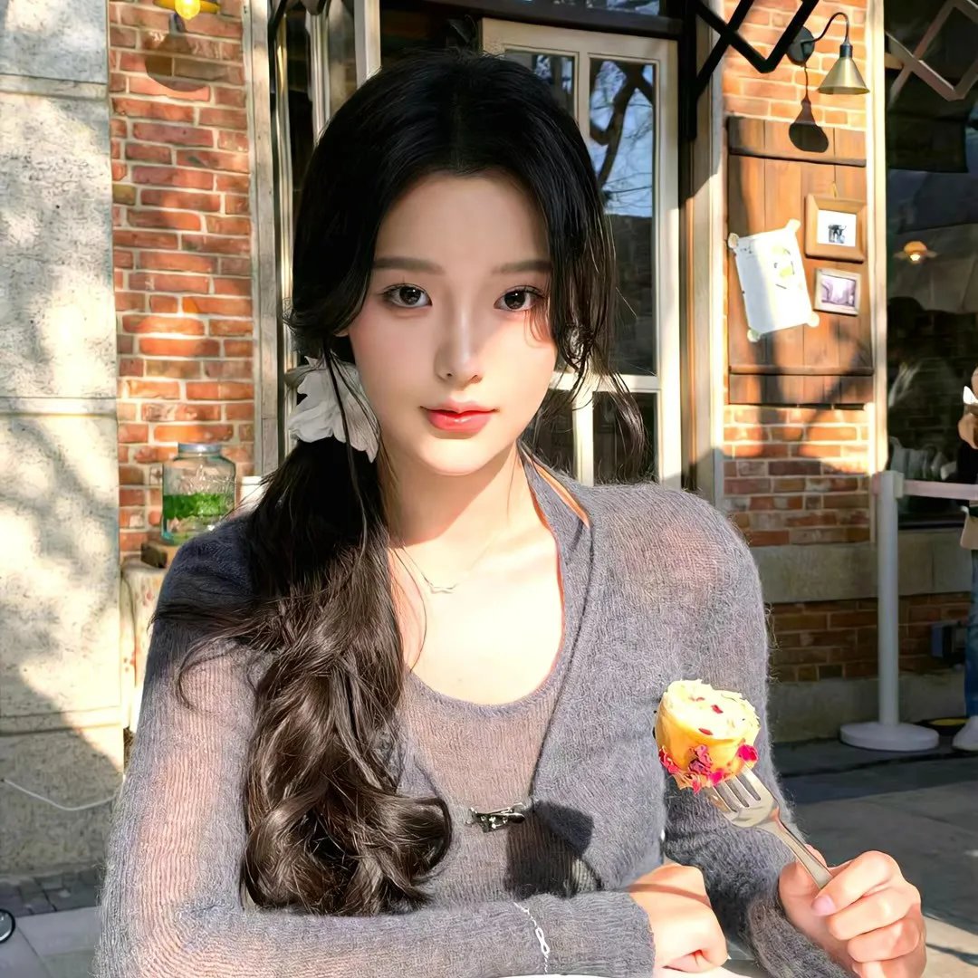 红衣少女